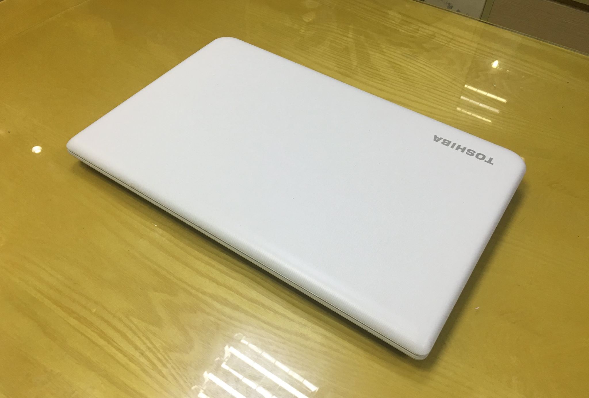 Laptop Toshiba Satellite Pro C70-5.jpg